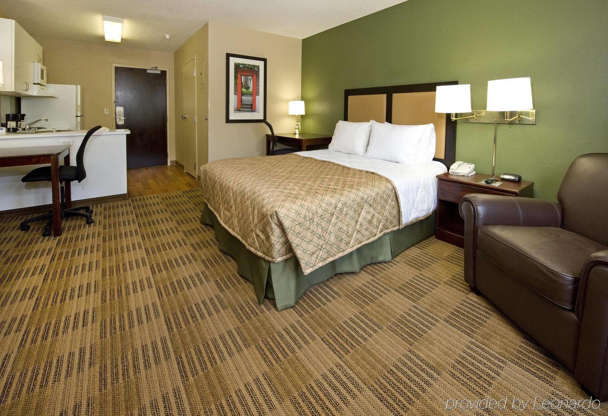 Extended Stay America Suites - White Plains - Елмсфорд Екстер'єр фото